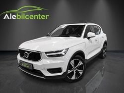 Vit Begagnad 2018 Volvo XC40 Momentum SUV | 294 900 kr (Marknadspris)