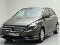 Grå Begagnad 2012 Mercedes B180 Minibuss | 93 000 kr (Bra pris)