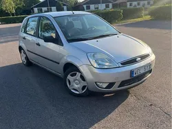 Grå Begagnad 2005 Ford Fiesta Halvkombi | 14 500 kr (Bra pris)