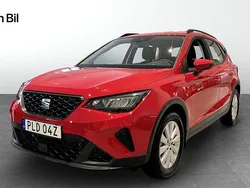 Röd Begagnad 2022 Seat Arona SUV | 204 900 kr (Marknadspris)