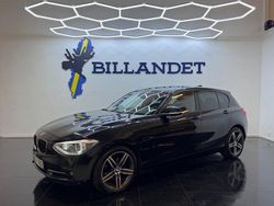 Svart Begagnad 2013 BMW 118 Sport Line Halvkombi | 99 900 kr (Marknadspris)