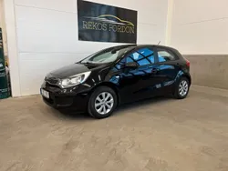 Svart Begagnad 2011 Kia Rio Halvkombi | 54 900 kr (Dyr)