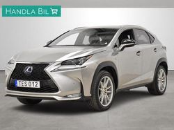 Ljusgrå Begagnad 2014 Lexus NX300h Sport Line SUV | 228 700 kr (Marknadspris)
