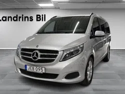 Silver Begagnad 2015 Mercedes V220 Minibuss | 269 000 kr (Marknadspris)