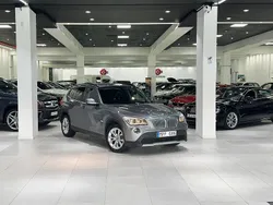 Grå Begagnad 2010 BMW X1 Sport Line SUV | 94 900 kr (Bra pris)