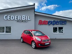 Röd Begagnad 2010 Kia Venga Comfort Halvkombi | 32 900 kr (Marknadspris)