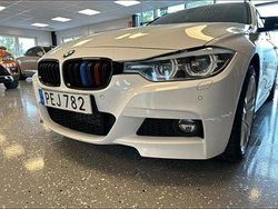 Vit Begagnad 2017 BMW 320 M Sport Kombi | 170 000 kr (Marknadspris)
