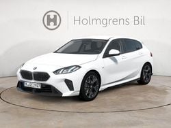 Vit Ny 2025 BMW 120 M Sport Halvkombi | 410 000 kr