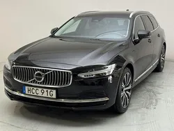Svart Begagnad 2023 Volvo V90 Core Kombi | 320 000 kr (Lite dyr)