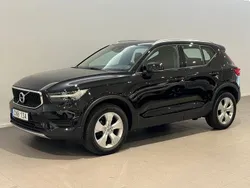 Svart Begagnad 2022 Volvo XC40 Momentum SUV | 289 900 kr (Bra pris)