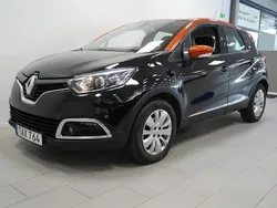 Flerfärgad Begagnad 2014 Renault Captur Dynamique SUV | 109 900 kr (Marknadspris)