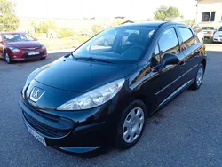 Svart Begagnad 2010 Peugeot 207 Halvkombi | 24 899 kr (Superpris)