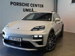 Ljusgrå Ny 2024 Porsche Macan Turbo SUV | 1 623 700 kr