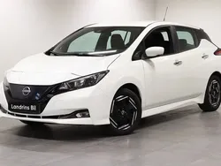 Vit Begagnad 2022 Nissan Leaf Acenta Halvkombi | 229 000 kr (Lite dyr)