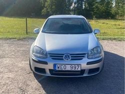 Silver Begagnad 2004 VW Golf IV Halvkombi | 29 000 kr (Lite dyr)