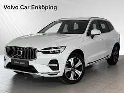 Vit Begagnad 2023 Volvo XC60 Plus SUV | 539 900 kr (Dyr)