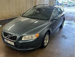 Blå Begagnad 2012 Volvo V70 Momentum Kombi | 74 000 kr (Superpris)