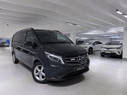 Mörkgrå (grå) Begagnad 2021 Mercedes Vito Edition 1 Minibuss | 599 900 kr
