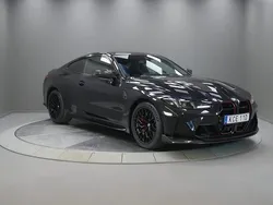 Svart Begagnad 2025 BMW M4 Comfort Edition Sportkupé | 1 499 000 kr