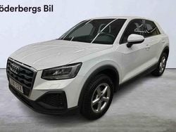 Vit Begagnad 2023 Audi Q2 Proline SUV | 219 000 kr (Marknadspris)