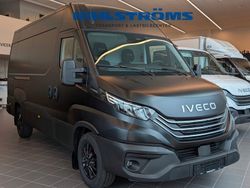 Svart Ny 2025 Iveco Daily Van | 673 750 kr
