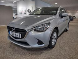 Grå Begagnad 2017 Mazda 2 Core Halvkombi | 127 900 kr (Marknadspris)