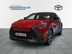 Röd Begagnad 2023 Toyota C-HR Style SUV | 379 900 kr (Bra pris)