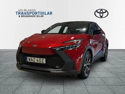 Röd Begagnad 2023 Toyota C-HR Style SUV | 379 900 kr (Bra pris)