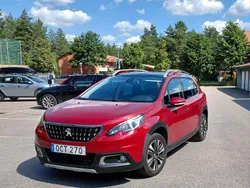 Röd Begagnad 2016 Peugeot 2008 SUV | 89 000 kr (Marknadspris)