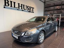 Grå Begagnad 2011 Volvo V60 Momentum Kombi | 124 900 kr (Lite dyr)