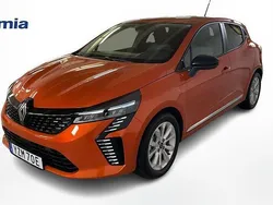 Orange Ny 2025 Renault Clio V Evolution Halvkombi | 234 000 kr (Marknadspris)