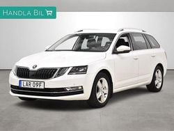 Vit Begagnad 2020 Skoda Octavia Style Kombi | 215 800 kr (Marknadspris)