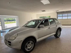 Silver Begagnad 2005 Porsche Cayenne SUV | 59 900 kr (Lite dyr)