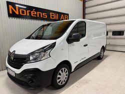 Vit Begagnad 2017 Renault Trafic Van | 129 000 kr (Marknadspris)
