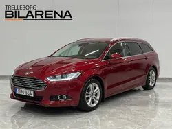 Mörkröd (röd) Begagnad 2015 Ford Mondeo Titanium Kombi | 144 900 kr (Marknadspris)
