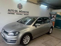 Silver Begagnad 2014 VW Golf VII Halvkombi | 64 900 kr (Marknadspris)