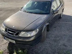 Brun Begagnad 2005 Saab 9-5 Linear Kombi | 17 000 kr (Marknadspris)