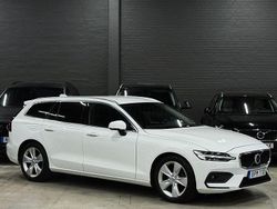 Vit Begagnad 2020 Volvo V60 Momentum Kombi | 189 900 kr (Marknadspris)