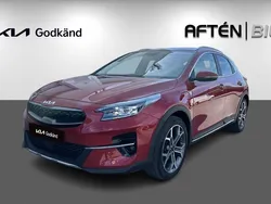 Röd Begagnad 2022 Kia XCeed Advance SUV | 244 000 kr