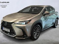Grå Begagnad 2024 Lexus NX350h SUV | 499 000 kr (Lite dyr)