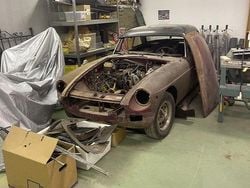 Begagnad 1975 MG B Cab | 15 000 kr