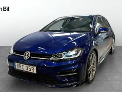 Blå Begagnad 2019 VW Golf VIII R-line Plus Halvkombi | 224 900 kr (Marknadspris)