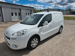 Vit Begagnad 2014 Peugeot Partner Minibuss | 74 900 kr (Lite dyr)