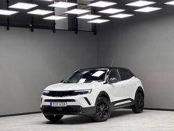 Vit Begagnad 2022 Opel Mokka GS Line SUV | 209 900 kr (Marknadspris)