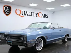 Flerfärgad Begagnad 1965 Buick Wildcat Cab | 245 000 kr