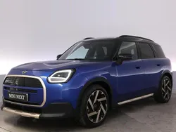 Blå Begagnad 2024 Mini Countryman SUV | 474 900 kr