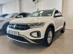 Pure white Begagnad 2023 VW T-Roc SUV | 214 900 kr (Marknadspris)