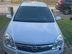 Vit Begagnad 2007 Opel Astra Halvkombi | 14 500 kr (Bra pris)