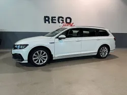 Vit Begagnad 2020 VW Passat GTE Kombi | 219 000 kr (Marknadspris)
