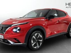 Röd Begagnad 2024 Nissan Juke Tekna SUV | 316 240 kr